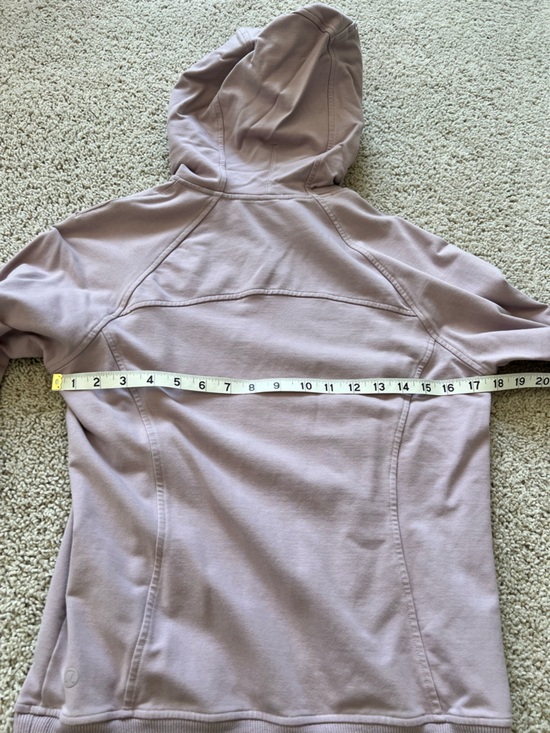 Lululemon Scuba Pullover - Picture 4 of 7